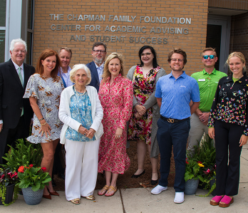 Group photo of Randy Hanna and the Chapman family