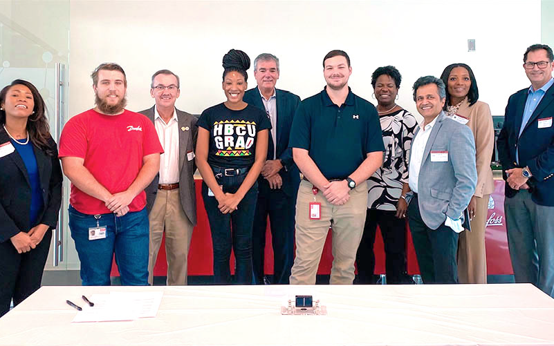 Group photo of Danfoss and FSU/FAMU Engineering