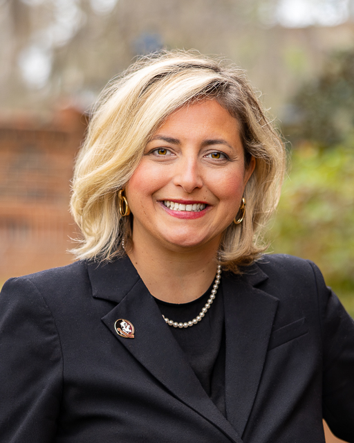 Carlee Thomas Headshot