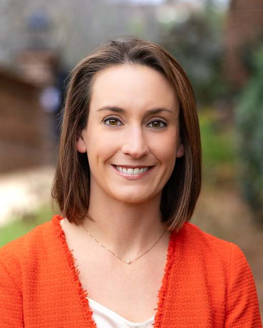 Laura Leigh Headshot