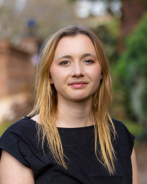 Liz Masterson Headshot