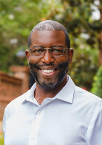 Headshot of Antonio Johnson