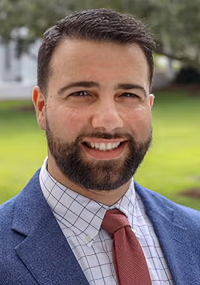 Hovik Arakelian headshot