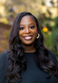 Jazmine Mizzell Headshot