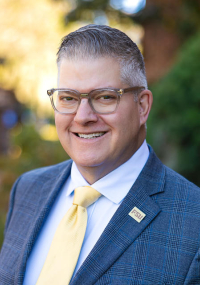 Headshot of Scott Gluck